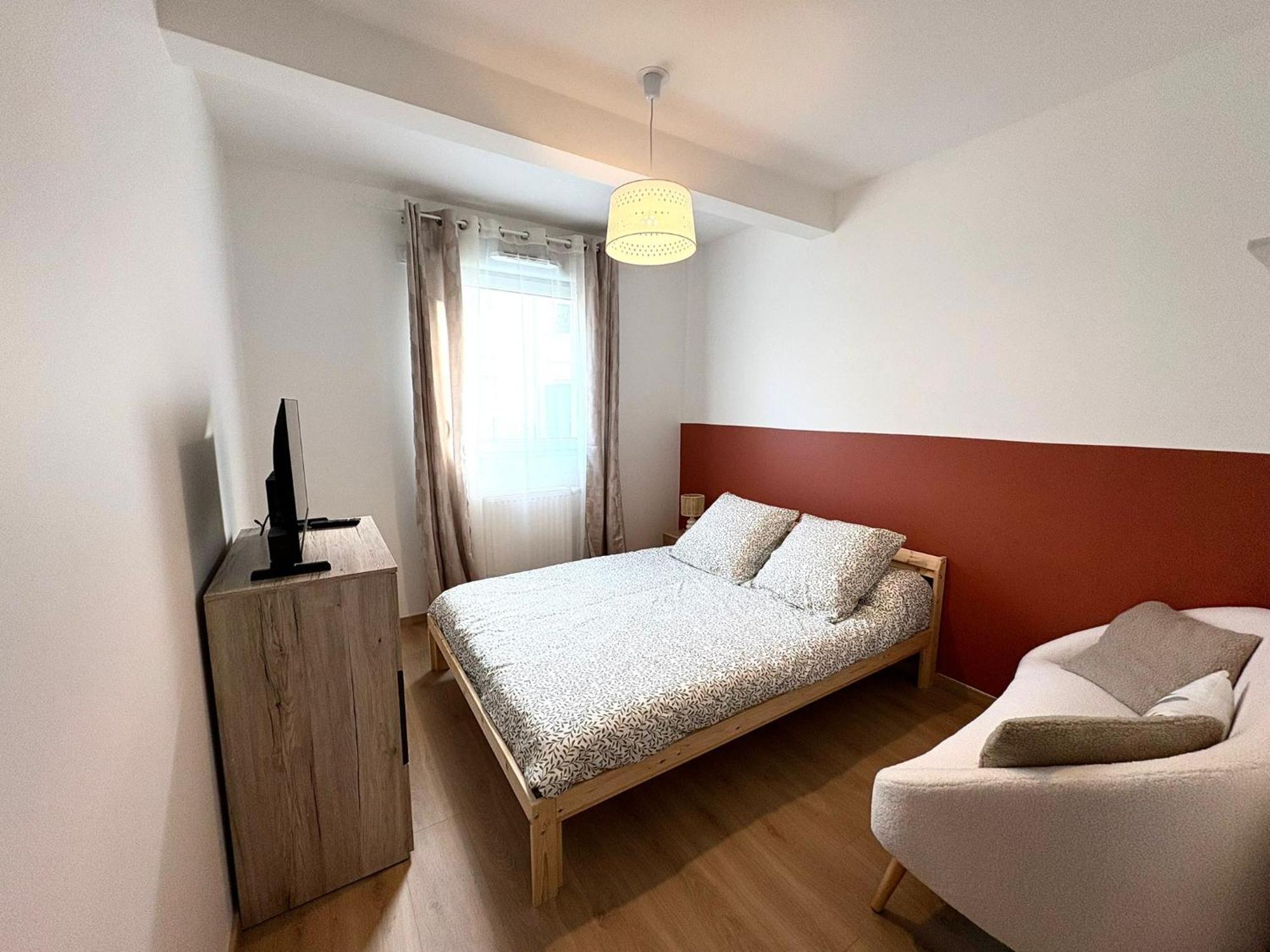 L'escapade Des Domes - Proche De La Gare - Garage - Billard Apartment *